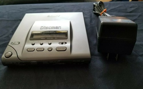 Sony CD Walkman Discman D303 D 303 working includes power supply