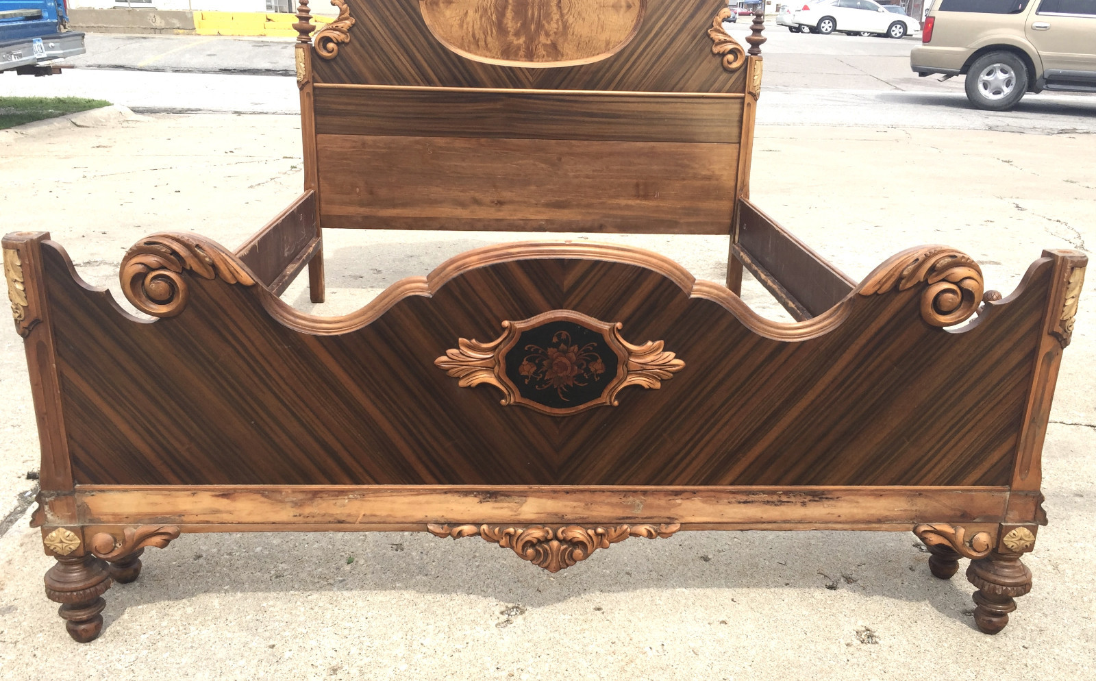 Gorgeous Antique CARVED Wood Full Size Bed: Headboard, Footboard, & Rails