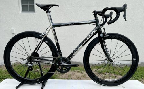 Bicycle for Sale: Ridley Helium ISP Carbon Road Bike, 54cm Medium, Ultegra, Carbon Wheels, 16.2lbs in Bradenton, Florida