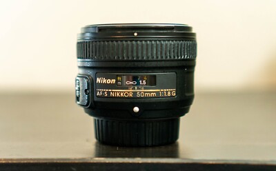 Nikon AF-S FX Nikkor 50mm f/1.8G Auto Focus Lens