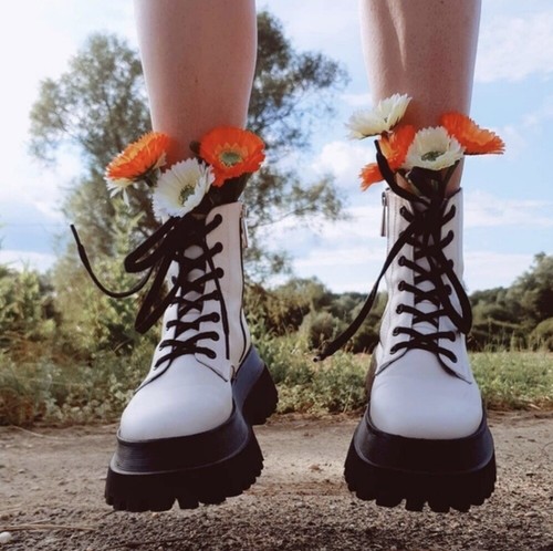 ZARA プラットフォームウェッジソール 3350/510 Zara Flat Leather Lace-Up Ankle Boots With Track Ecru White