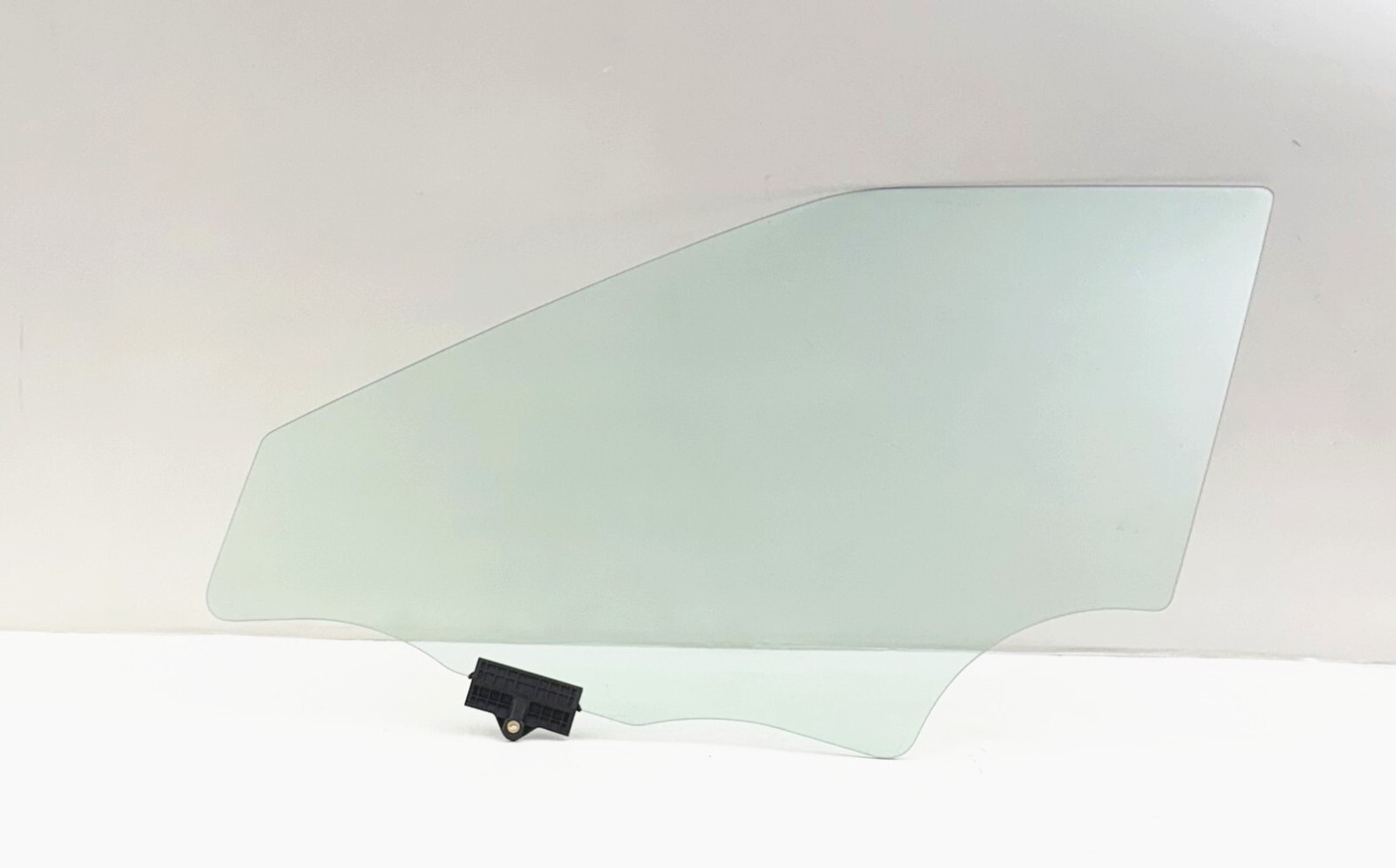 Driver/Left Side Front Door Window Glass Tempered For 2022-2025 Kia EV6