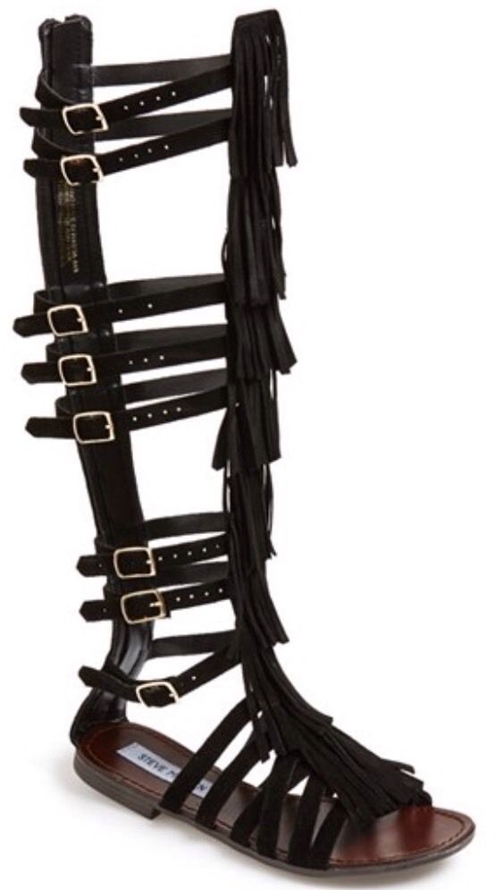 Women's Solid Buckle Sandals and Flip Flops