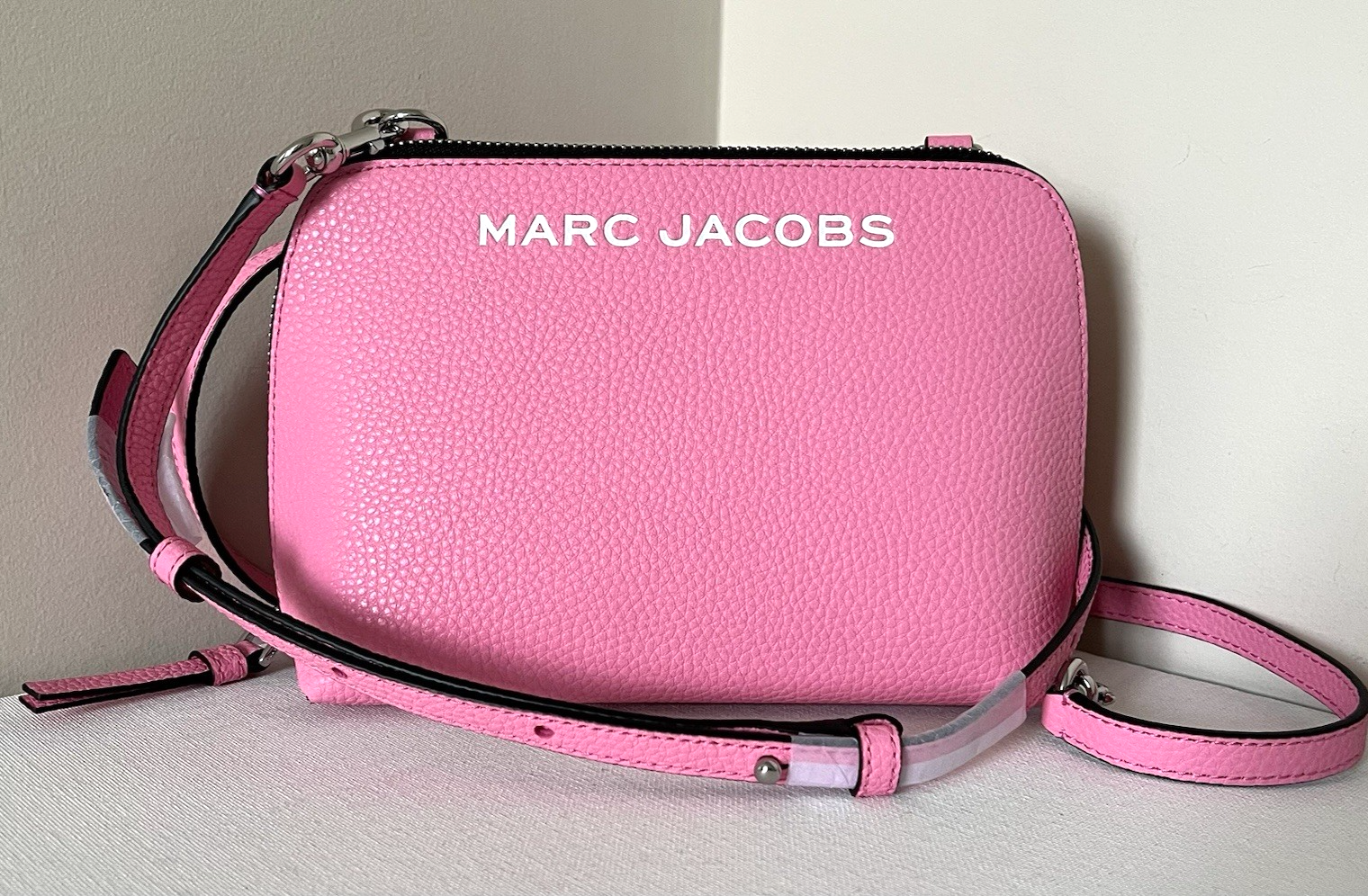 MARC JACOBS THE GRIND POCKET 新同品☆ MARC JACOBS THE GRIND POCKET 新同品☆ - メルカリ