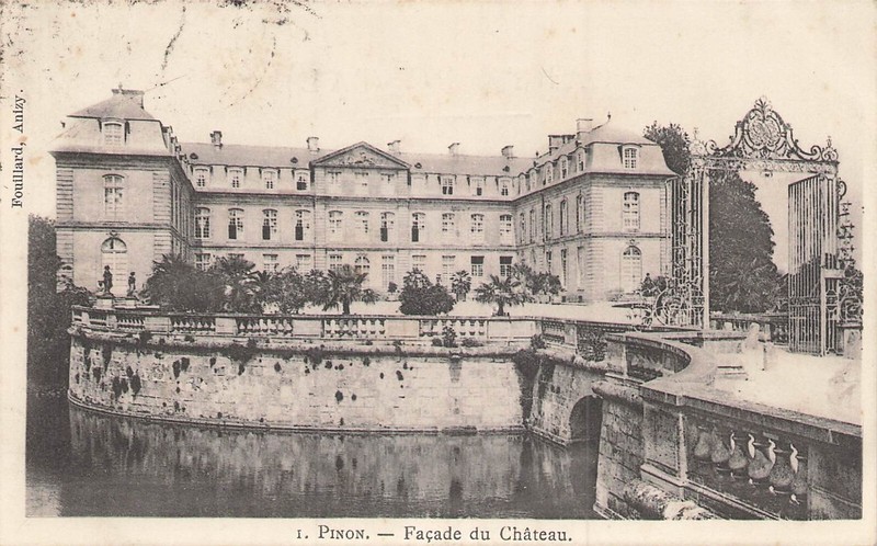 Le Chateau De Pinon 99641