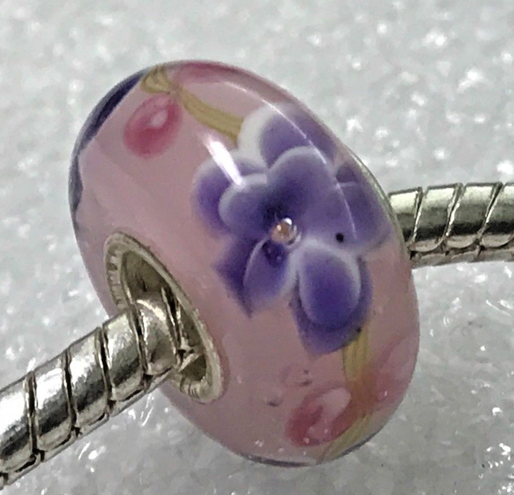 Single Core European Murano Style Glass Bead-