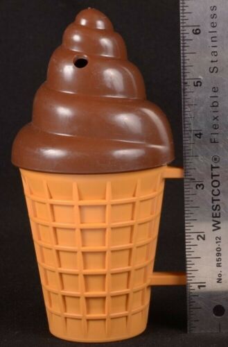 Vntg Deka Plastics USA Chocolate Ice Cream Cone Cup W/ Handle & Lid No Straw