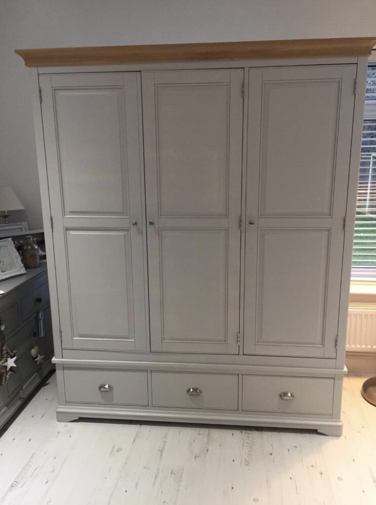 Light grey triple Boston wardrobe oak top drawers selfs in Drayton