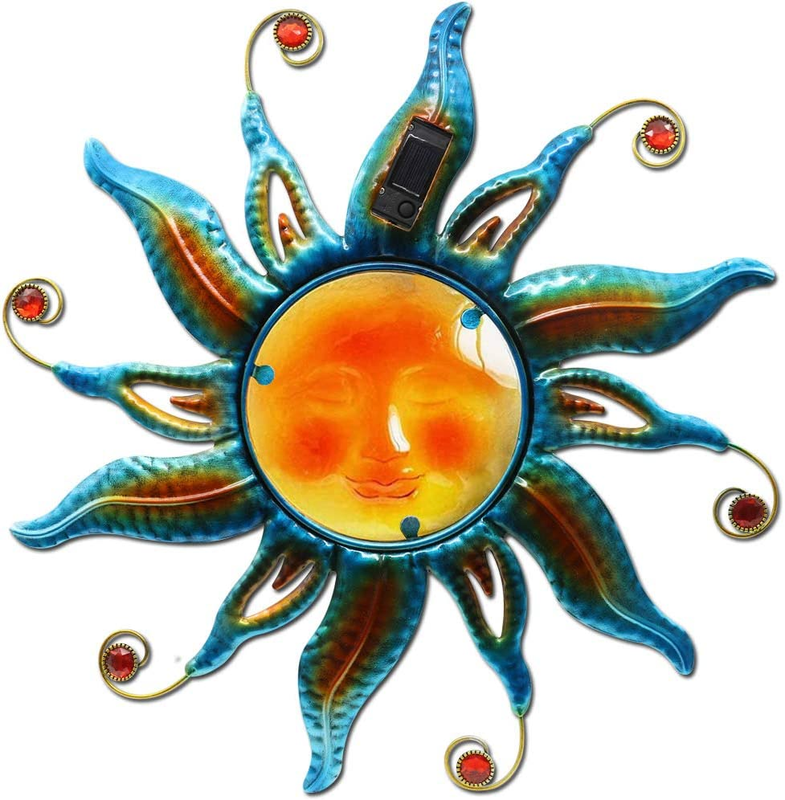 Goodeco 18 "Outdoor Metal Wall Art - Smiling Sun Face with Solar LED Lights