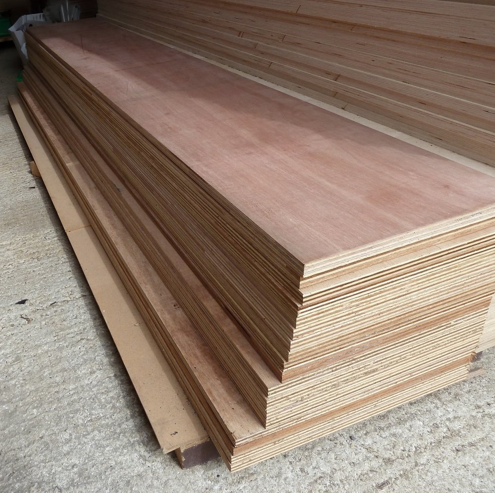 4 Pieces of NEW 18mm WBP Far Eastern Exterior Hardwood Plywood 96in x