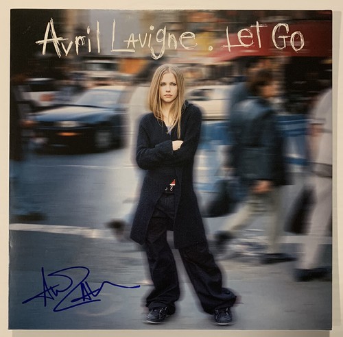 AVRIL LAVIGNE SIGNED LET GO LP JSA COA #TT38322 AUTO VINYL