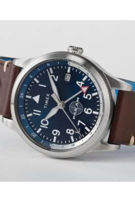 Pre-owned Timex Gents X Pan Am Waterbury Gmt Watch Tw2w97300