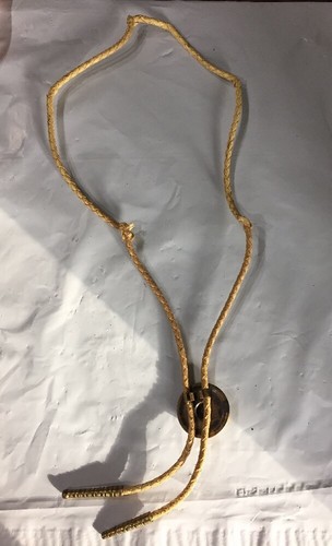 VINTAGE WESTERN COWBOY BOLO TIE SADDLE DESIGN