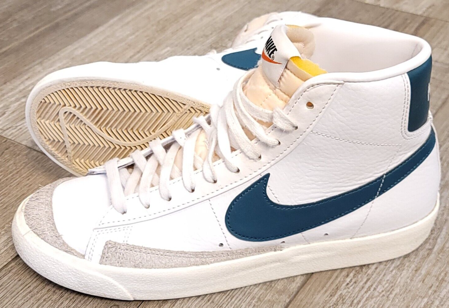 Nike Men's Blazer Mid 77 BQ6806-112 White Basketball Shoes