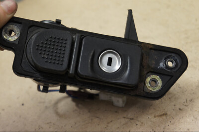 MERCEDES BENZ W220 S CLASS Boot Tailgate Lock A2208210751
