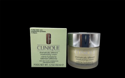 Clinique Dramatically Different Moisturising Cream for (1,2)- 50ml. New In Box