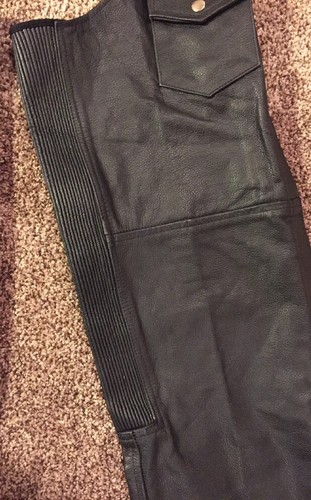 Guide Gear Leather Chaps Mens Size Medium Black Unlined Stretch Lace Up & Belt