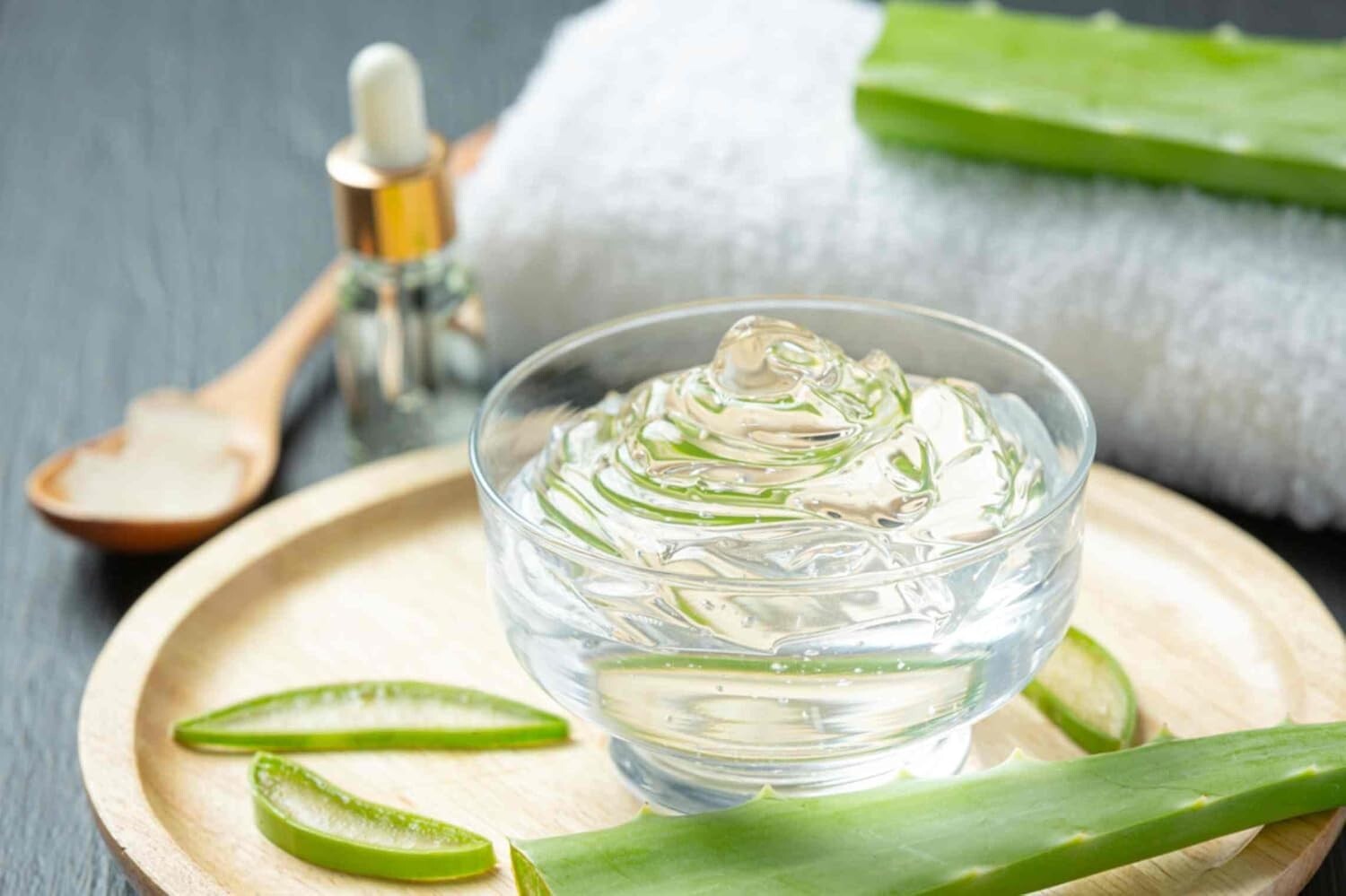 Aloe Vera Gel 200g, 100% Natural, Hydrating & Soothing, Anti