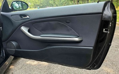 image 12 of interior