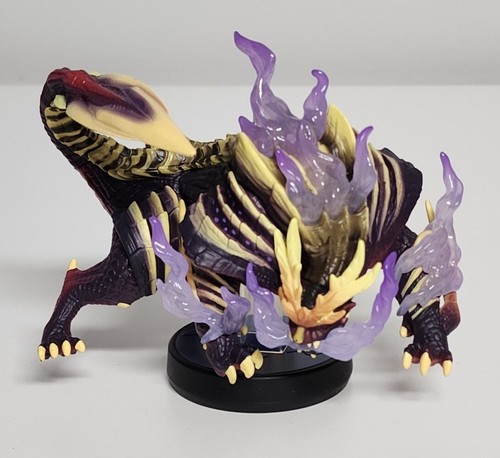 CAPCOM モンスターハンター MAGNAMALO Amazon.com: Monster Hunter: Magnamalo CFB Capcom Figure