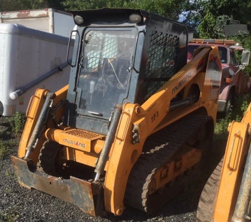 2016 Mustang Model 2100RT NXT3 Tracked Skid Steer Loader