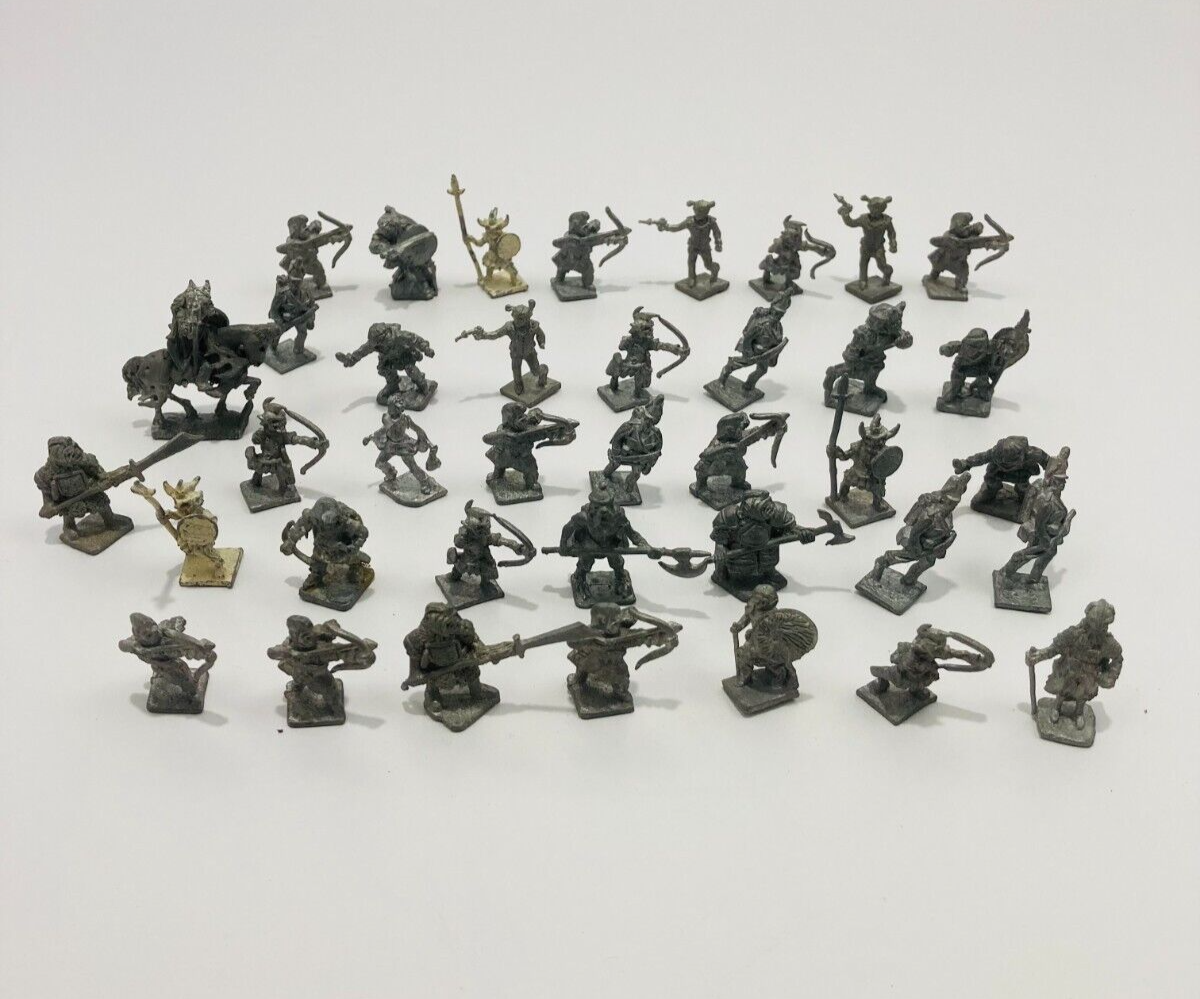 Lot of 38 Vintage Heritage Model Miniature Figures D&D