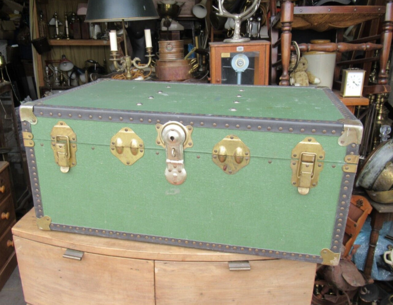 Large Vintage Trunk Coffee Table Prop Storage Mossman Style Green Chest Luggage