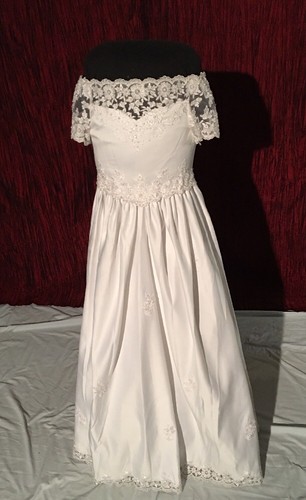 Sweet Kids  White gown dress sz 16 First Communion Or Confirmation