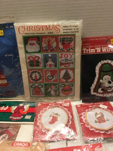 LOT Of 11 CROSS STITCH SEALED KITS CHRISTMAS VINTAGE