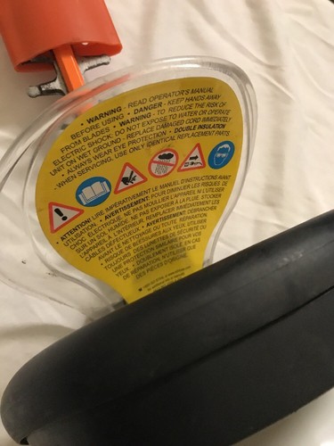 STIHL HSE 60 ELECTRIC HEDGE TRIMMER EUC