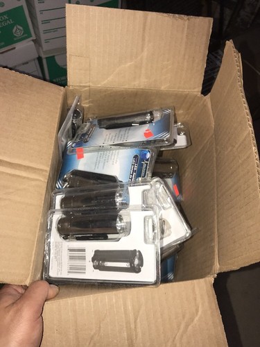 LOT OF 60 LED FLASHLIGHT - POCKET KEYCHAIN LIGHTS - GREAT FOR RETAIL SEALED NEW
