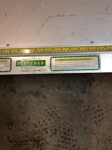 FLETCHER TERRY HEAVY DUTY PLASTIC GLASS CUTTER MODEL 7554