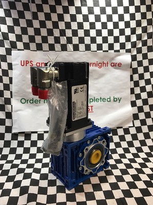 Kollmorgen AKM42G-BKCN2-01 & Motovario Type NMRV/050, i10,00 SHIPSAMEDAY 