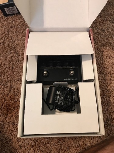 TC Helicon VoiceTone Correct, Includes Power Supply