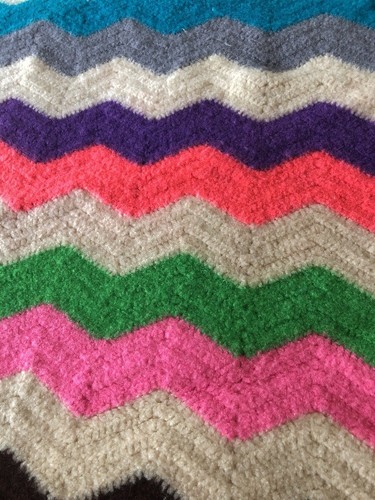 Vintage Handmade Knitted Chevron Bed Throw Farmhouse Chic 56”W X 67” T