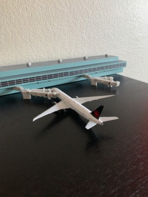 1:400 JC WINGS AIR CANADA BOEING 777-300ER C-FITL Model JC4019