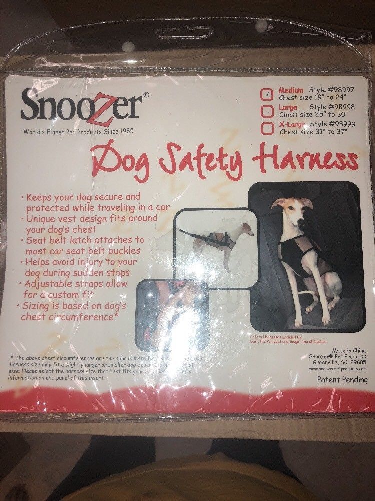 Snoozer Safety Harness Style # 98997 Medium Seat Belt Restraint Silver