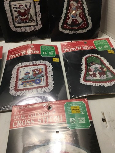 NIP 1986 DESIGNS FOR THE NEEDLE OVAL COUNTED CROSS STITCH KIT Lot Christmas