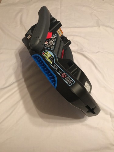 Graco Snugride Snuglock DLX Infant Car Seat Base~NEW Click Connect “Pickup Only”