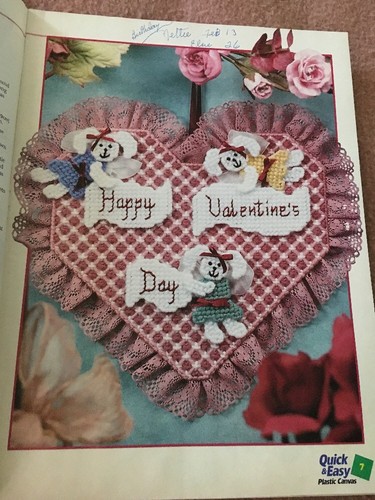 Quick & Easy Plastic Canvas February/March 2000 Number 64 Tulip Candy Cane Mouse