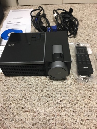 Dell M209X Projector In Case With Remote, Manuals & Cords