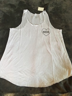 A2 Love and Cherish Women s  Bride  T-Shirt Size L Tank White
