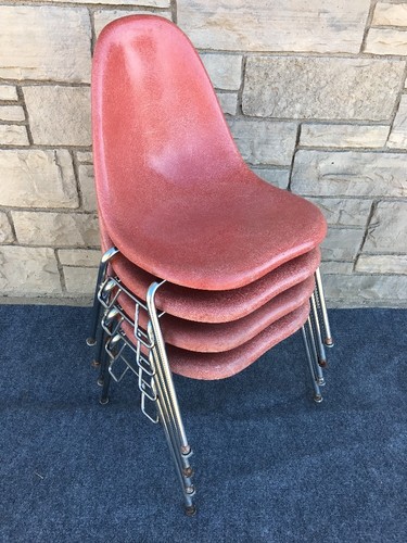 Set of 4 Mid Century Modern Chromcraft Eames Style Fiberglass Chairs