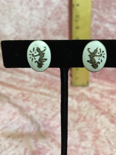 Vintage Siam Sterling Silver White Enamel Dancer Screw Back Earrings