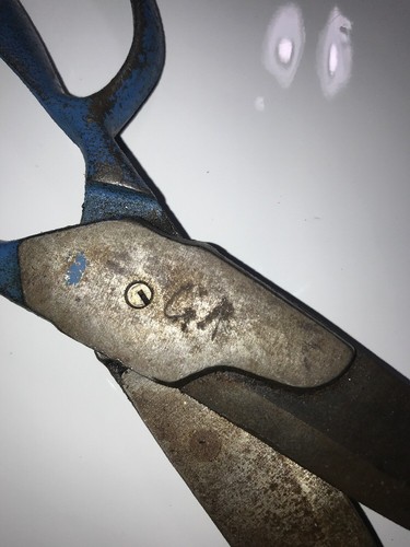 Vintage Supremo Industrial Quality Scissors antique Blue handle USA