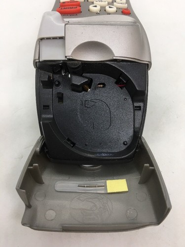 Printer - DYMO LetraTag Personal Label Maker 11944 Silver C20