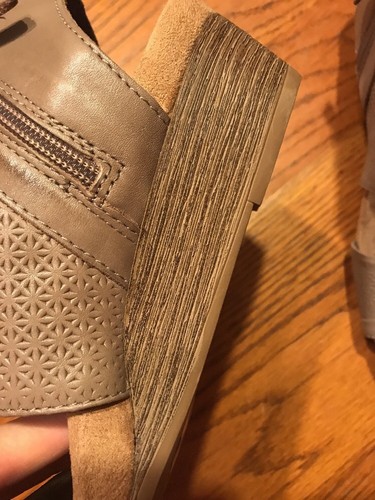 New Rockport Cobb Hill Women's Hollywood 2 Cuff Sandal Beige 9m