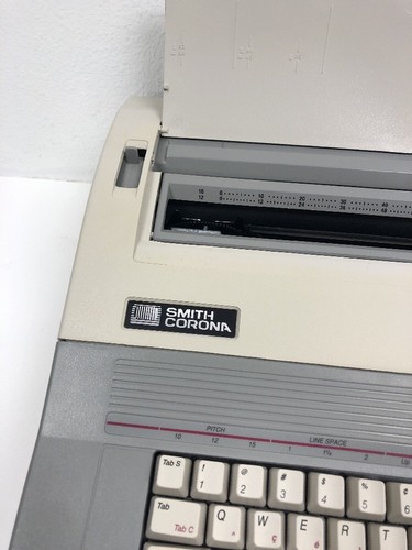 Smith Corona Electrict  Spell Right  Dictionary Typewriter- DX3600 Model 5a-1