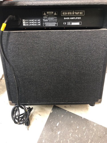 Drive CD-200B Bass Guitar Amplifier *Tested Working*