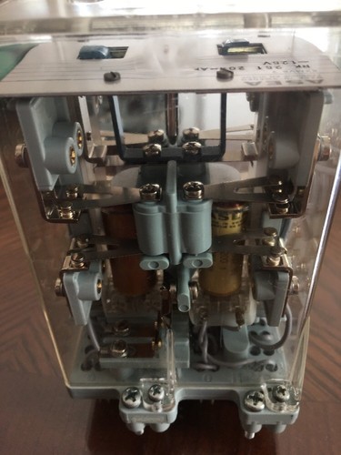 ABB ASEA Combiflex RXMVB 2 Bistable Relay 8 Contacts 125Vdc RK 251 204-AP